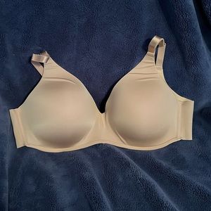 Soma Vanishing 360 Wireless Bra